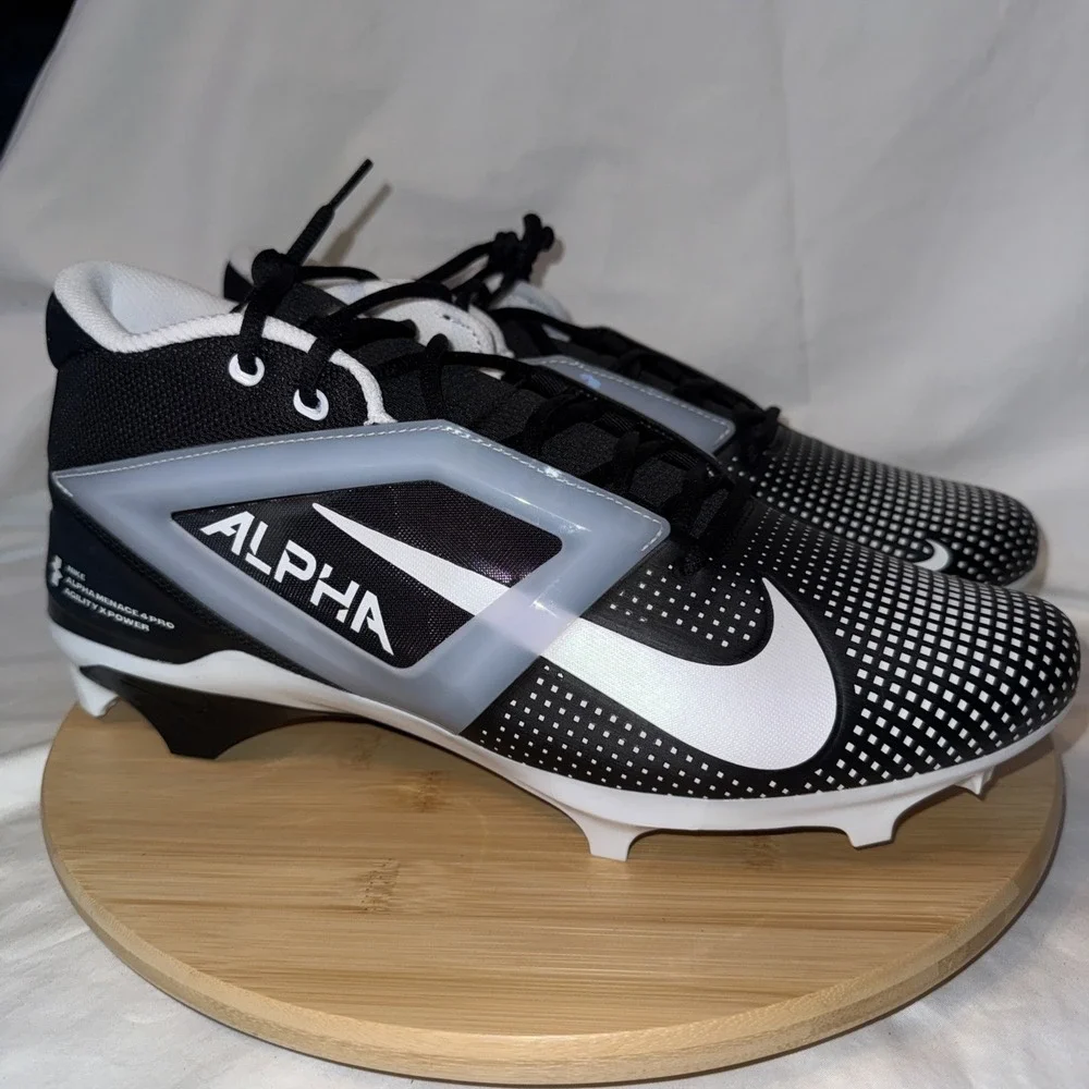 Nike Alpha Menace 4‎ Pro Football Cleats Black/White FZ7702-005 Men's Size 15